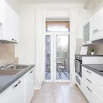 Apartamento Golden House