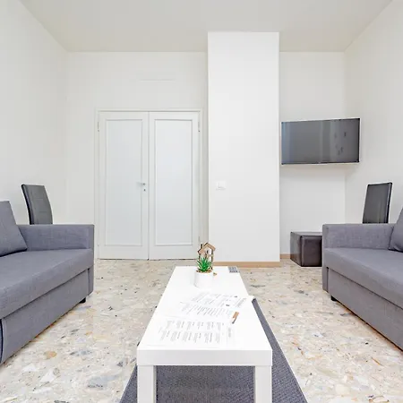 Golden House 베르가모