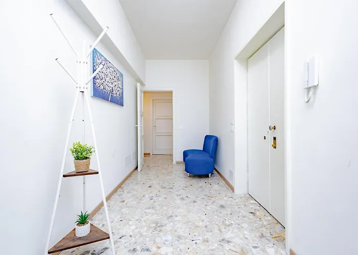 Golden House Lägenhet *