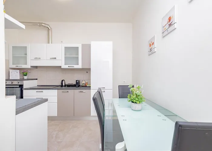 Golden House Lägenhet *